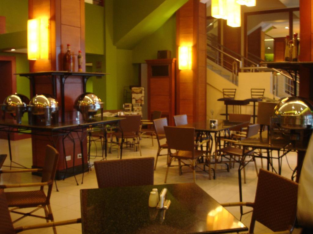 Bacolod Business Inn Exteriér fotografie